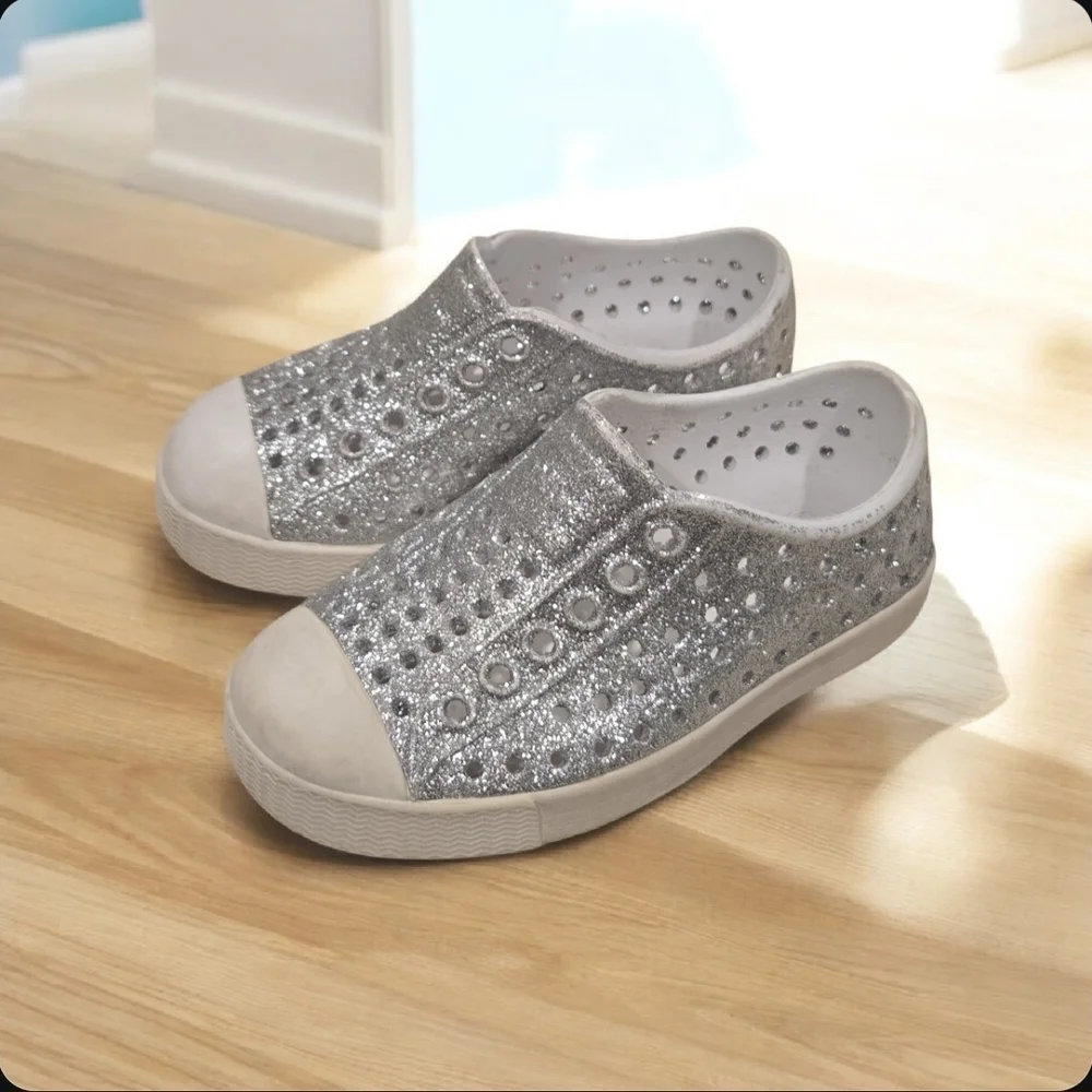 Native Kids Silver Glitter Slip-On Water Shoes